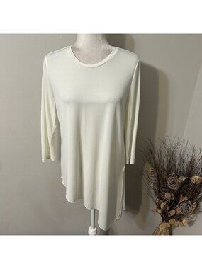 NWT Joan Vass Women Ivory Round Neck Tunic Blouse Asymmetric Hem 3/4 Sleeves M